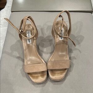 Steve Madden Beige Strappy Heels